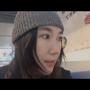 Meet your Posher, Yuhan